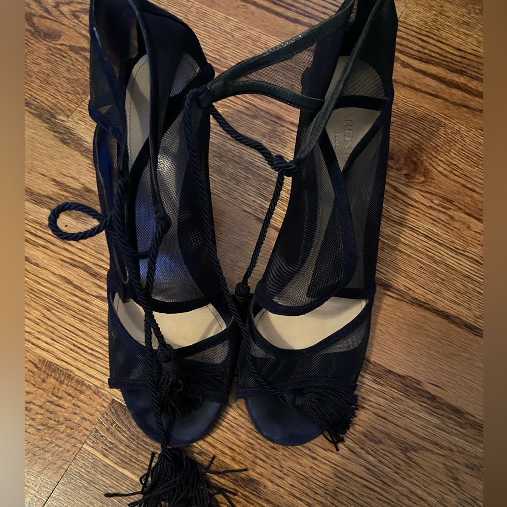Marion Parke navy mesh heel